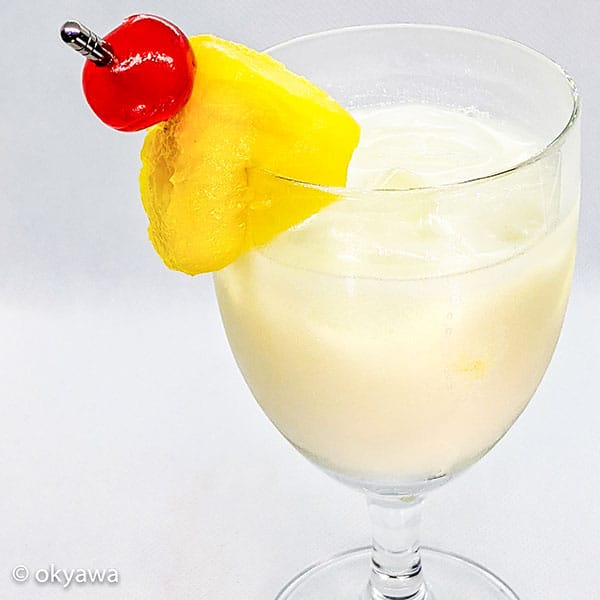 ぴにゃこらーだ★ ピニャコラーダとは？自宅で簡単に作れるレシピとその魅力をご